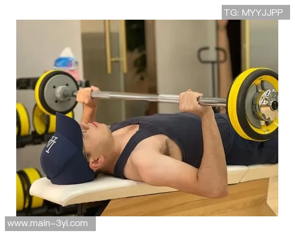 科塔谈休赛期训练成果强化力量提升身体控制能力期待新赛季表现变化 科塔谈休赛期训练成果强化力量提升身体控制能力期待新赛季表现变化