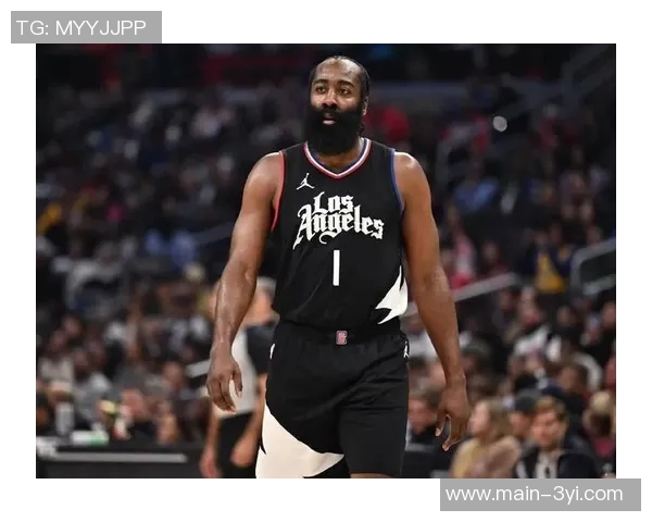 哈登谈比赛策略强调录像分析与调整的重要性 哈登谈比赛策略强调录像分析与调整的重要性