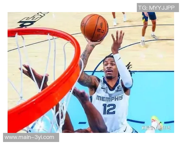 温情瞬间斯潘塞兄弟对决引发勇士灰熊球员教练球迷共鸣欢笑 温情瞬间斯潘塞兄弟对决引发勇士灰熊球员教练球迷共鸣欢笑