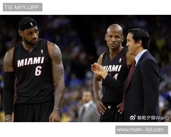 詹姆斯与斯波共同探讨现代篮球的节奏与空间的重要性